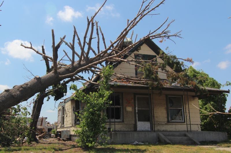 A Photo of water damage https://houstonrestorationgroup.com/wp-content/uploads/2023/07/water-damage-electronic-devices-impact-Water-Damage-Restoration-ca0c4111.jpg